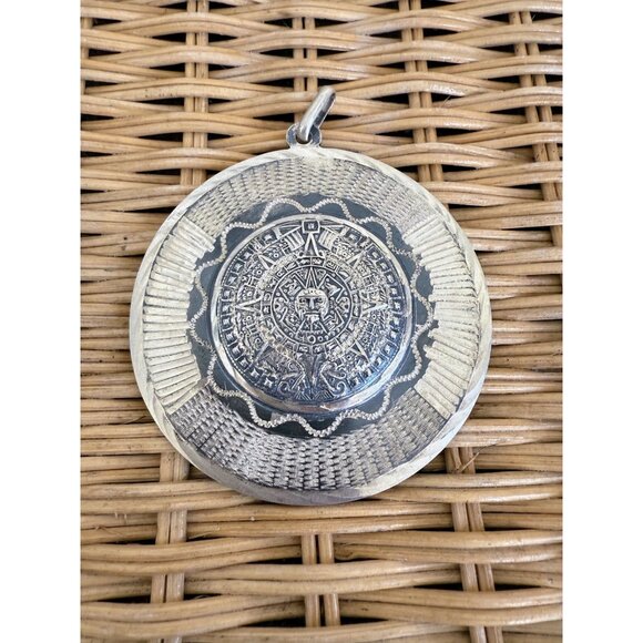 Bernice Godspeed Jewelry - Vintage 60 925 silver Mexican Mayan Aztec Pendant Bernice Godspeed 70 grams